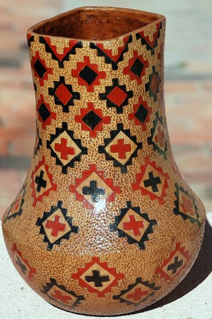 Lorraine Williams | Navajo Pot/Vase | Penfield Gallery of Indian Arts | Albuquerque, New Mexico