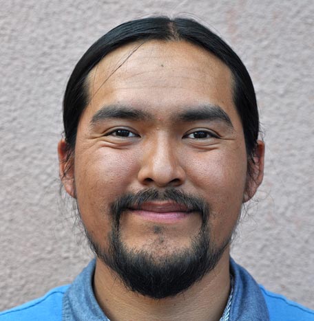 Zach Ben | Navajo Sandpainter | Penfield Gallery of Indian Arts | Albuquerque, New Mexico